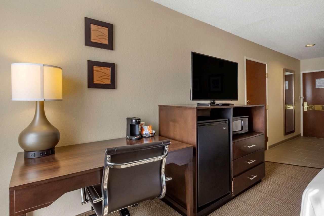 Comfort Inn Clinton Eksteriør bilde
